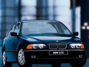 BMW 535i Sedan 1996 года